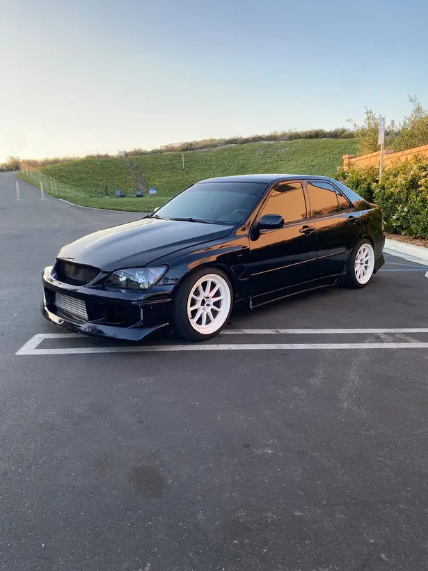 Lexus IS300 street build